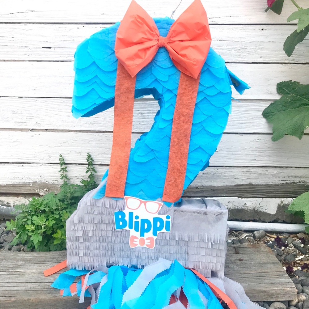 Blippi Number Two Piñata